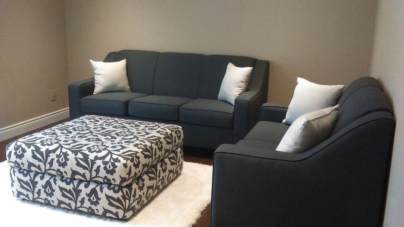 B3B0037F-DC0D-4892-8DF6-4046243902FD