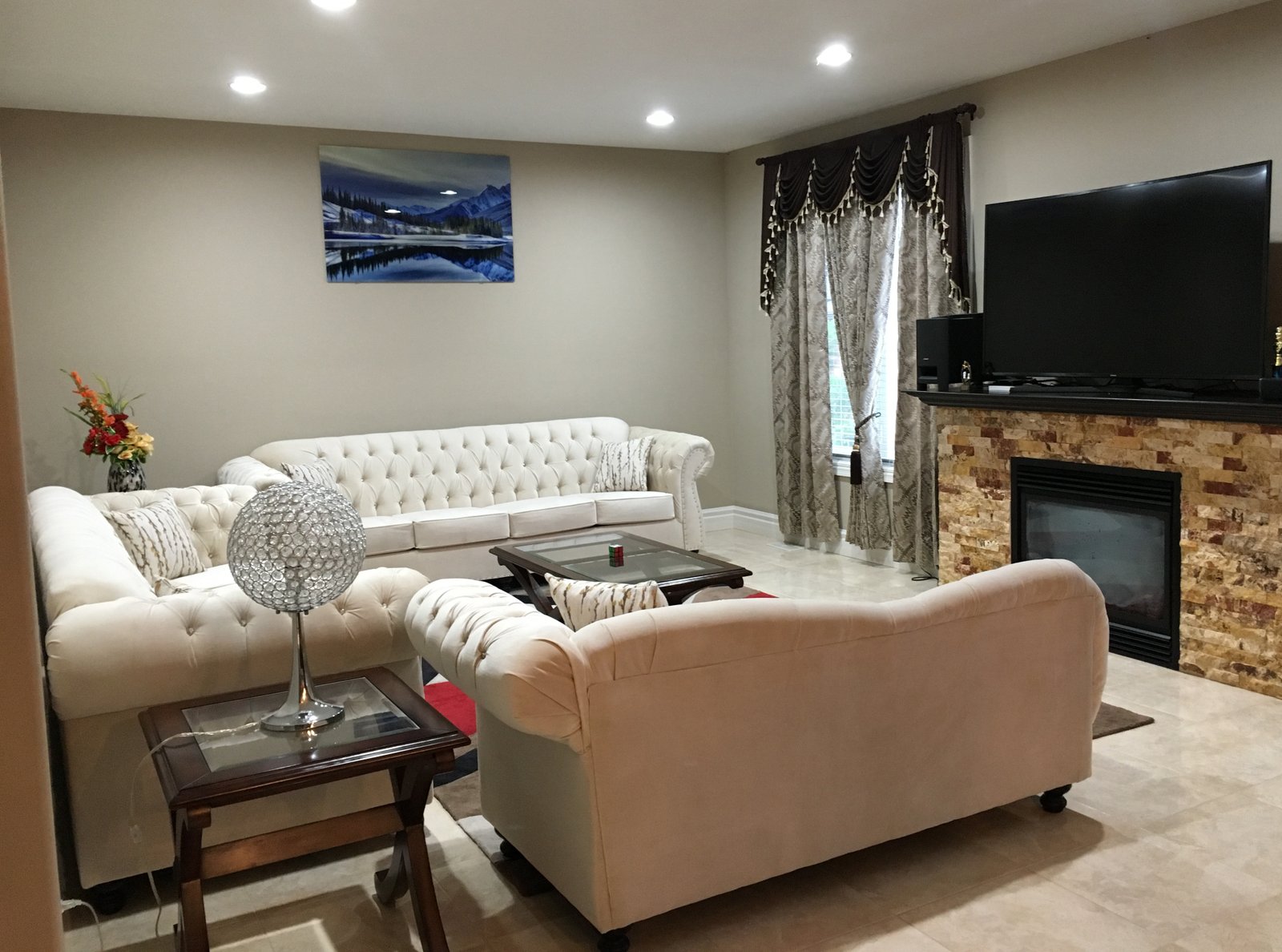 D3A32421-B992-4C09-AF96-1955AB2C2A4F