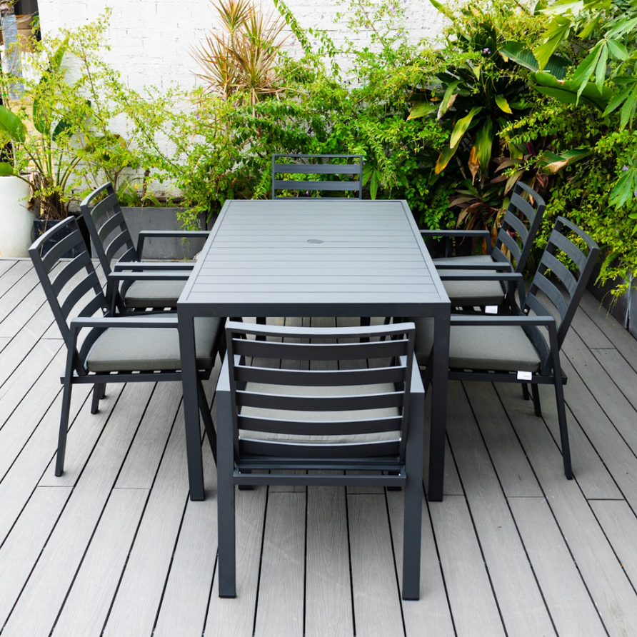 Screenshot 2025-07-28 at 17-58-30 6-Seater_Dining_Table_3.png (PNG Image 1000 × 1000 pixels) — Scaled (59%)